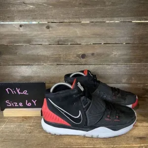 Childrens Kids Nike Kyrie 6 Bred Athletic Basketball Shoes Sneakers Size 6 Y GUC