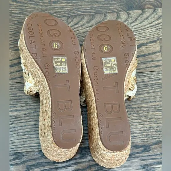 Chocolat Blu Women's Yunis Raffia Upper Wedge Slide Shoes Size 6