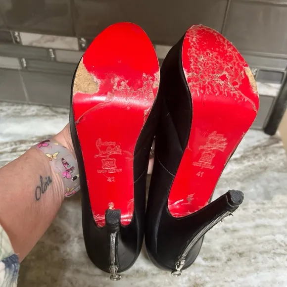 Christian Louboutin, Bianca Zip Pump Black Leather Platform Size 41.