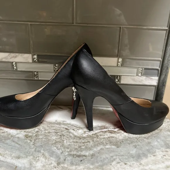 Christian Louboutin, Bianca Zip Pump Black Leather Platform Size 41.