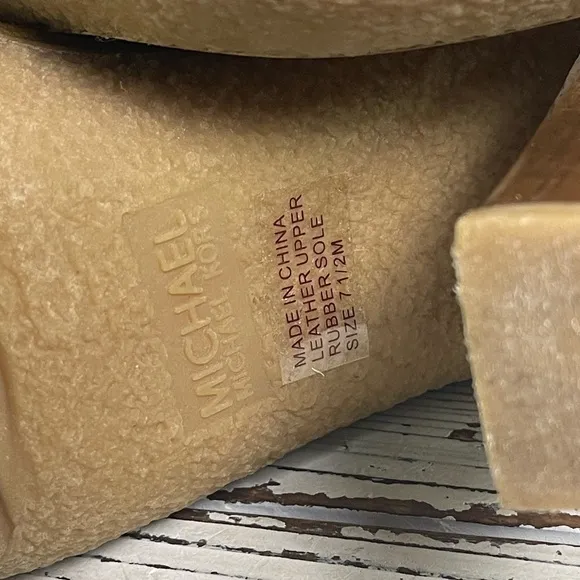 CLEANED 7.5 Michael Kors Derby Shearling Suede Camel Knee High Heel Boots