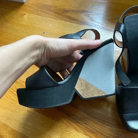 Clergerie Block Heel Leather Platform Sandal| 7