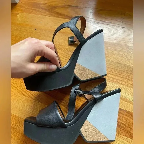 Clergerie Block Heel Leather Platform Sandal| 7