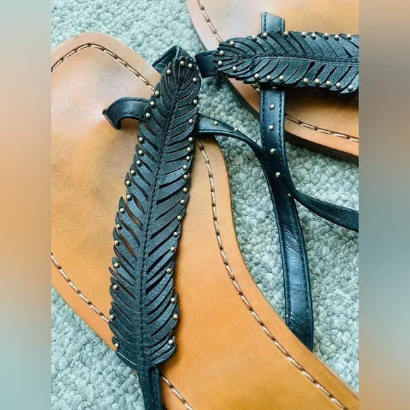 COACH Black Beach Leaf &amp; Stud Leather Flip Flops