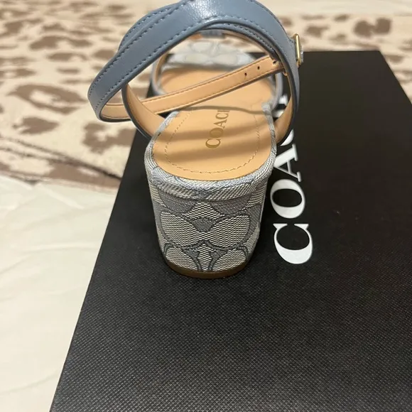 Coach Elouise Sandals (Azure)