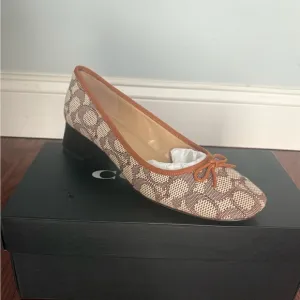 Coach Women's Ava Mini Signature Jacquard Ballet Pump- Size 7.5