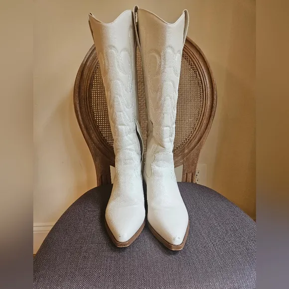 COCONUTS BY MATISSE leather Knee High Cowboy Boots in Ivory