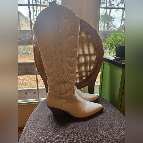 COCONUTS BY MATISSE leather Knee High Cowboy Boots in Ivory