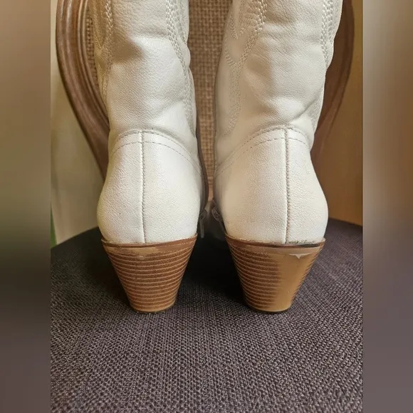 COCONUTS BY MATISSE leather Knee High Cowboy Boots in Ivory