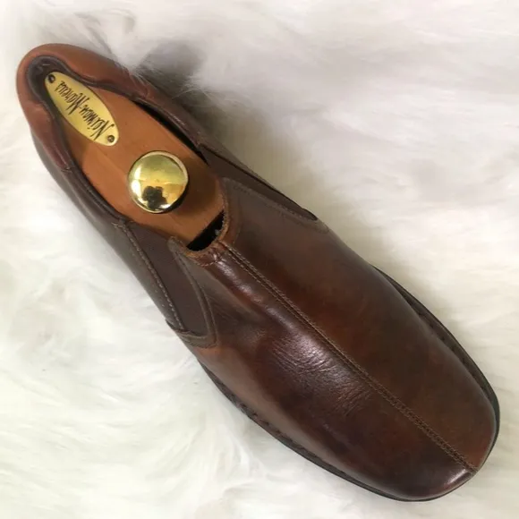 COLE HAAN Brown Casual Slip-On Shoes Men SZ 9M
