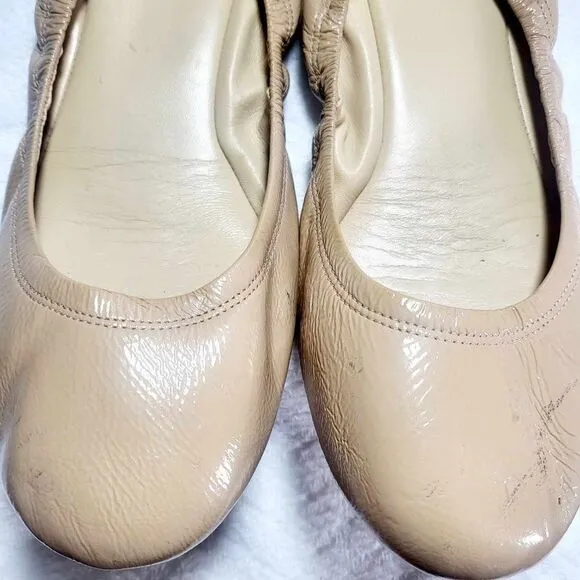 COLE HAAN flat ballet Cream Size 8 shoes lightly used.