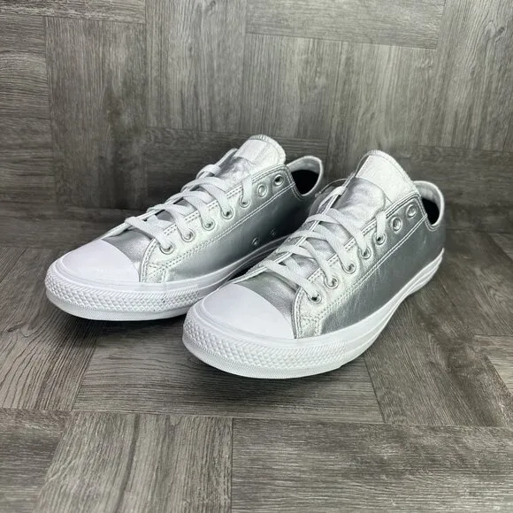 Converse CTAS Low Men's size 10.5/Women's size 12.5 Metallic Silver Shoes