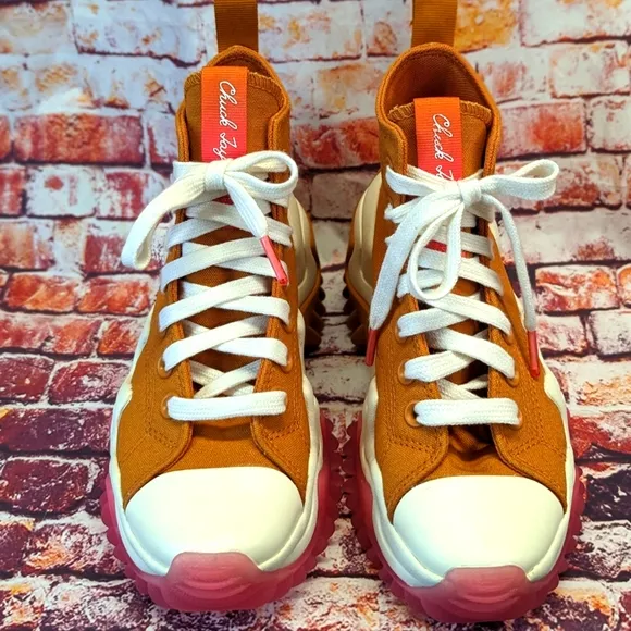 Converse Run Star Motion Future Comfort Wheat White Pink Shoes