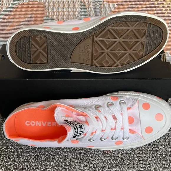 Converse WMNS 560629FCTAS OXWHITE/CRIMSON PULS Sneakers