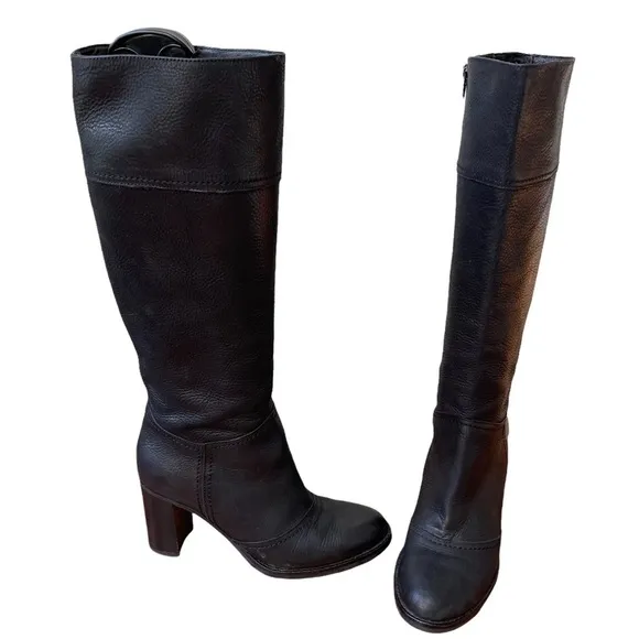 Cordani Black Leather Knee-high Boots Italian Made Size: 38