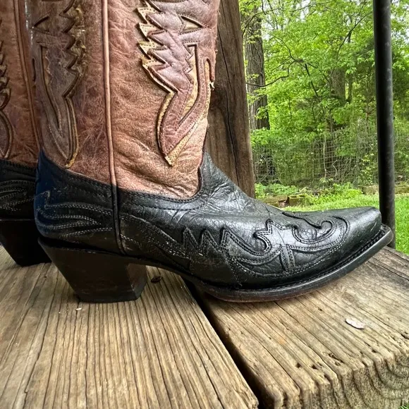 Corral Woman's Crackle Distressed Antique Saddle Cowboy Boots  Black Brown 7