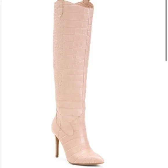 Cream/beige ✨NEW✨  knee-high boots
