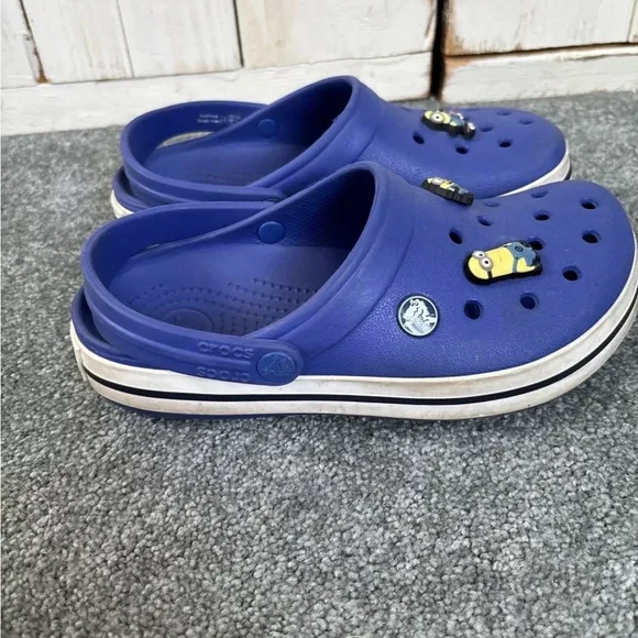 Crocs Classic Blue Clogs Dark Light Lot Of 2 Size W 6 7 Minions
