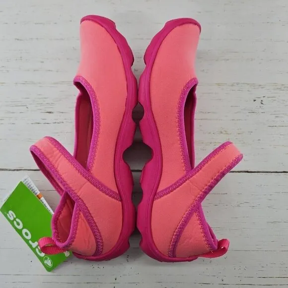 Crocs Duet Busy‎ Day Coral Pink Mary Jane Slip On Shoes Girls J2 Ballet 15352