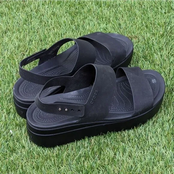 CROCS LiteRide BROOKLYN - Womens Sandals - SIZE 10