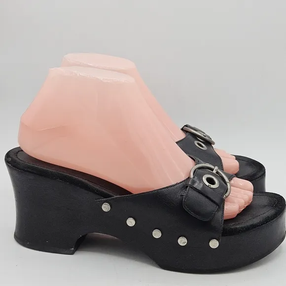 Curfew 90s Y2K 1.25&quot; platform 3&quot;heel peep toe sandals size 8 (10&quot; insole)