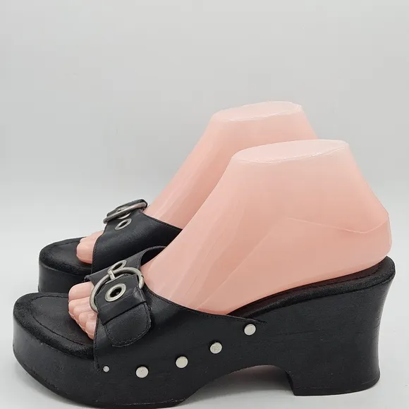 Curfew 90s Y2K 1.25&quot; platform 3&quot;heel peep toe sandals size 8 (10&quot; insole)