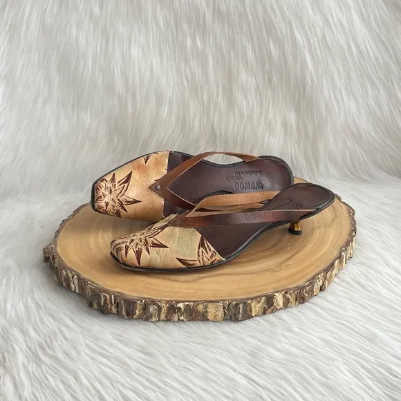 CYDWOQ handmade leather thong sandals