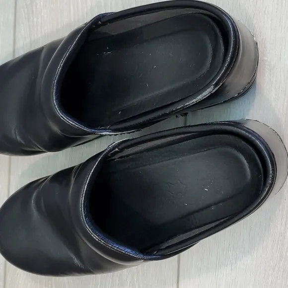 Dansko Women Comfort Cabrio  Professional clogs shoes sz 38 US 7.5-8