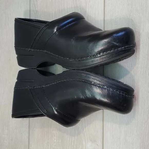 Dansko Women Comfort Cabrio  Professional clogs shoes sz 38 US 7.5-8