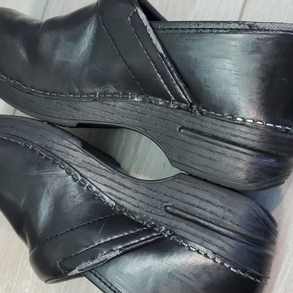 Dansko Women Comfort Cabrio  Professional clogs shoes sz 38 US 7.5-8