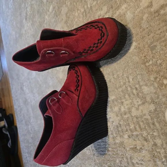 Demonia Creeper Platform Heels