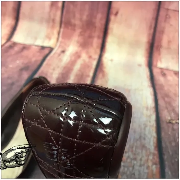 DIOR:Quilted Ballet Shoes-Size 7. Cabernet color.