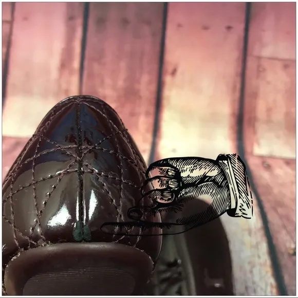 DIOR:Quilted Ballet Shoes-Size 7. Cabernet color.