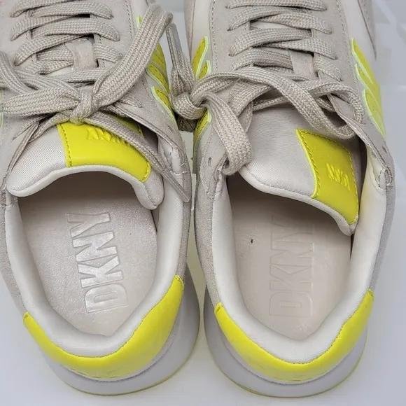 DKNY Womens Size 5.5M OAKS LOGO Lace Up Lifestyle Casual Shoes Beige/Yellow New