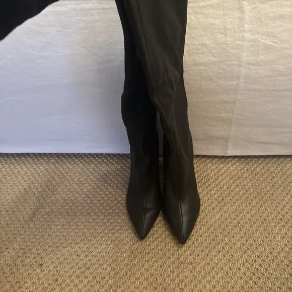 Dolce Vida leather new without box size 8.5 Black knee-high boots.$240 in stores