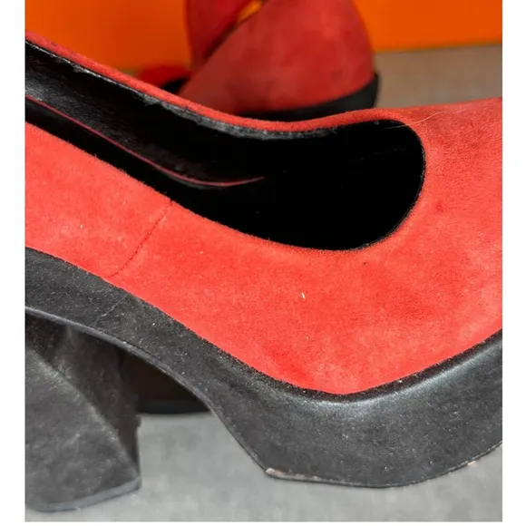 Dolce Vita Jevan Red Black Platform Block Buckle Heel Suede Size 7.5