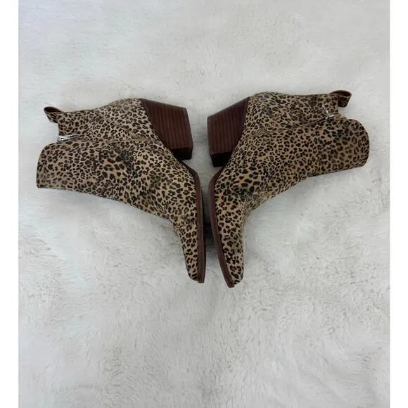 Dolce Vita Serna Leopard Print Suede Booties Size 8W Pointed Toe Ankle Boots