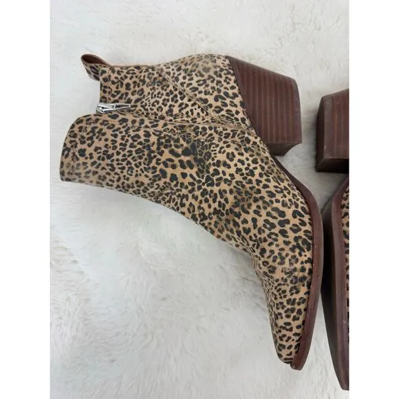Dolce Vita Serna Leopard Print Suede Booties Size 8W Pointed Toe Ankle Boots