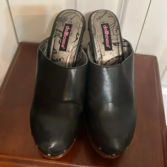 Dollhouse Black Leather Wooden Platform Clog Heel Shoes Women’s 70s Retro Style