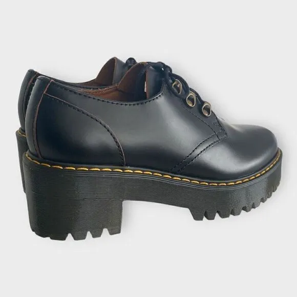 Dr. Martens Leona Lo Black Platform Heeled Oxford Shoes Womens size 8 New