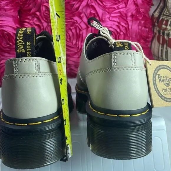 Dr. Martens Platform Shoe Unisex, size 36/6 women’s‎