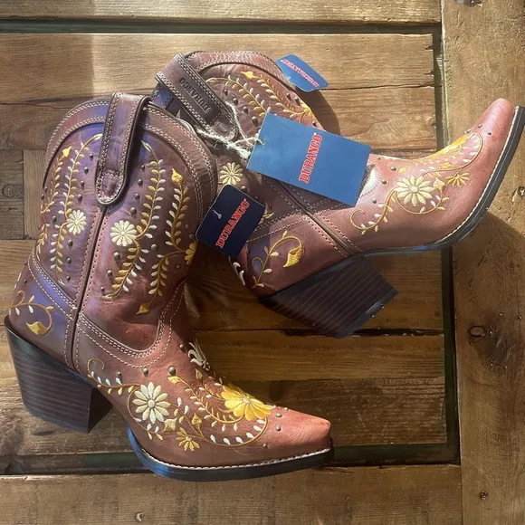 Durango Crush Wildflower Cowgirl Boots