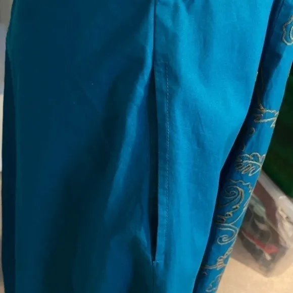 𝅺eshakti embroidered dress size M-10