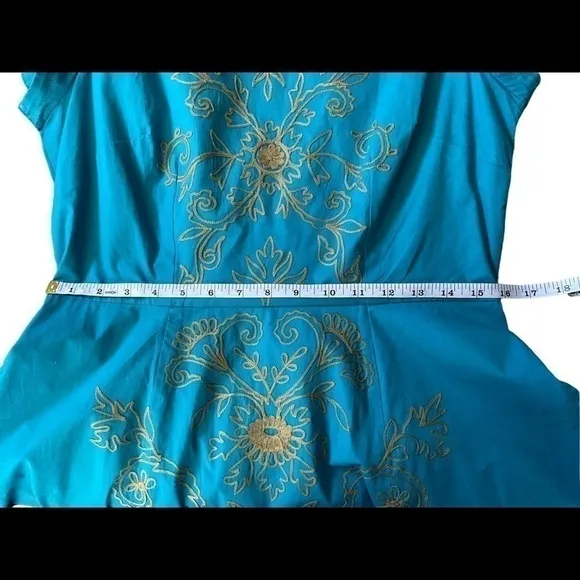 𝅺eshakti embroidered dress size M-10