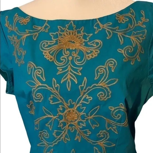 𝅺eshakti embroidered dress size M-10