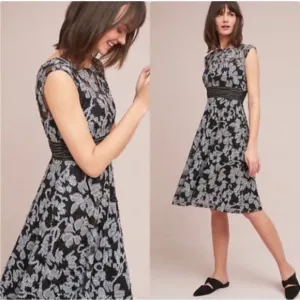EUC Anthropologie Moulinette Soueur Floral Cut Outs Embroidered onto Lace Dress