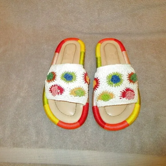Farm Rio Sunset Crochet Slide Sandals Size 10 Vegan Leather Rainbow Beach Resort