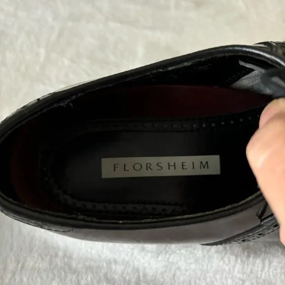 Florsheim Saddle Oxford, Black &amp; Burgundy leather dress shoes, Men’s size 9 D