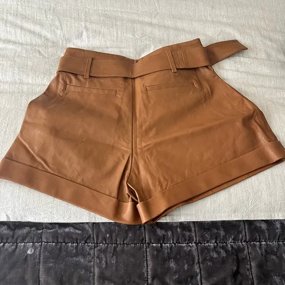 Frame Paperbag Waist Leather Shorts