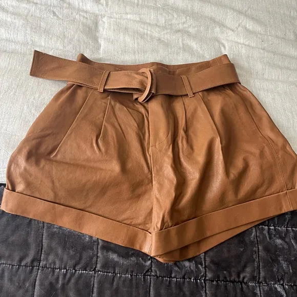 Frame Paperbag Waist Leather Shorts